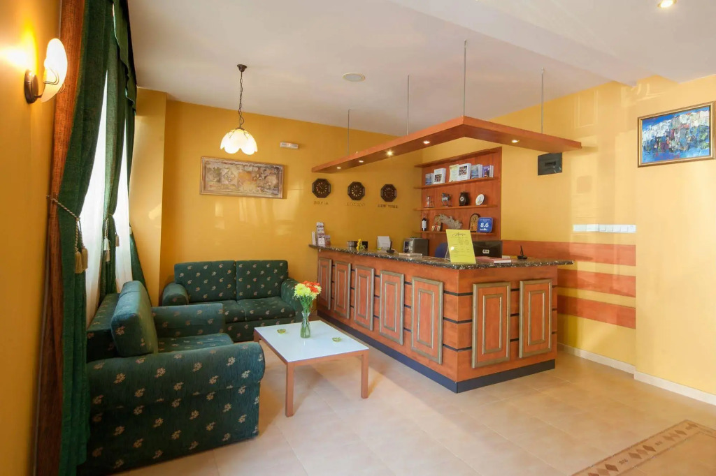 Alegro Hotel