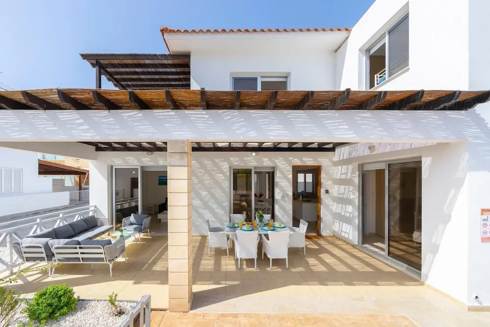 Protaras Sapphire Seaside Villa