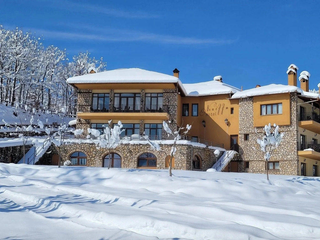 Отель Elaton by Doukas Grand Resort