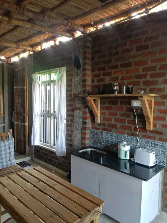 Huts Life Home Stay
