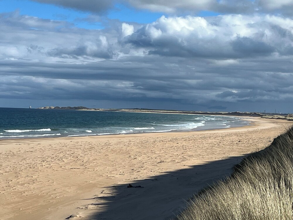 Sea Breeze St Combs