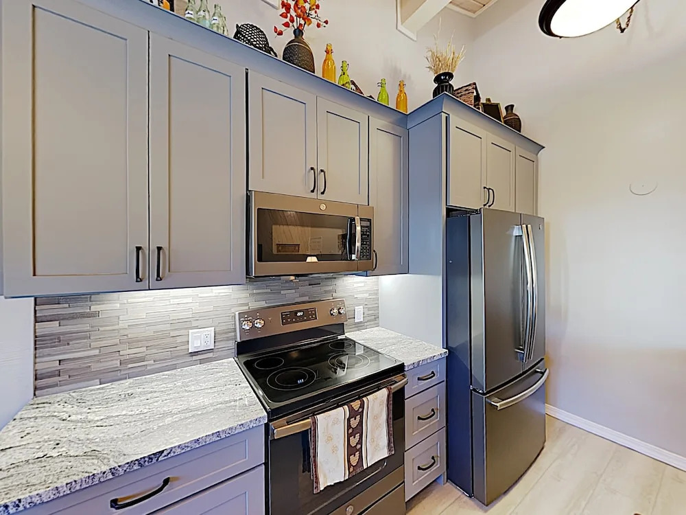 2345 Apres Ski Way House Unit 114 - 4 Br home by RedAwning