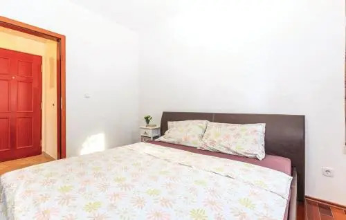 One-Bedroom Apartment in Dramalj X