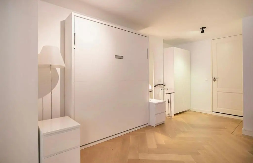 Luxurious studio only 15 minutes from city center