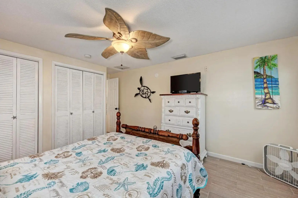 Island Getaway - 205 - 56th