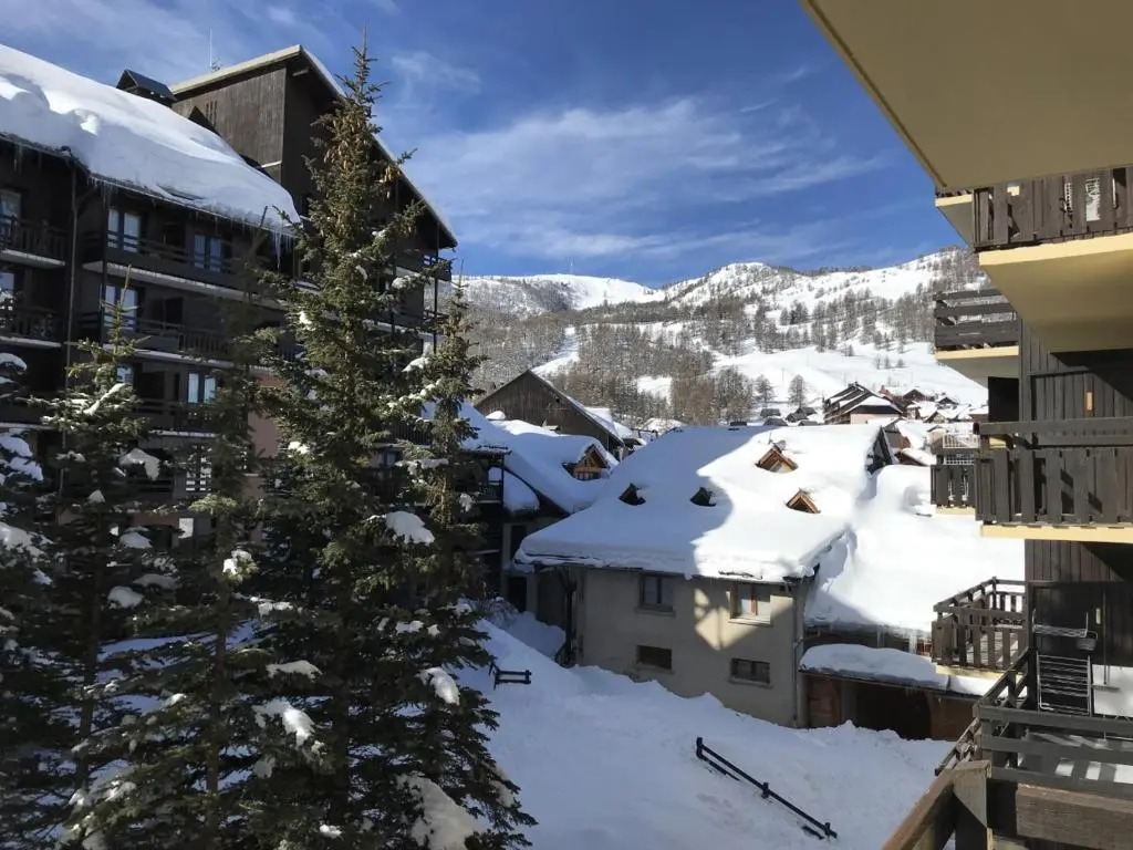 Appartement coeur de station Risoul 1850