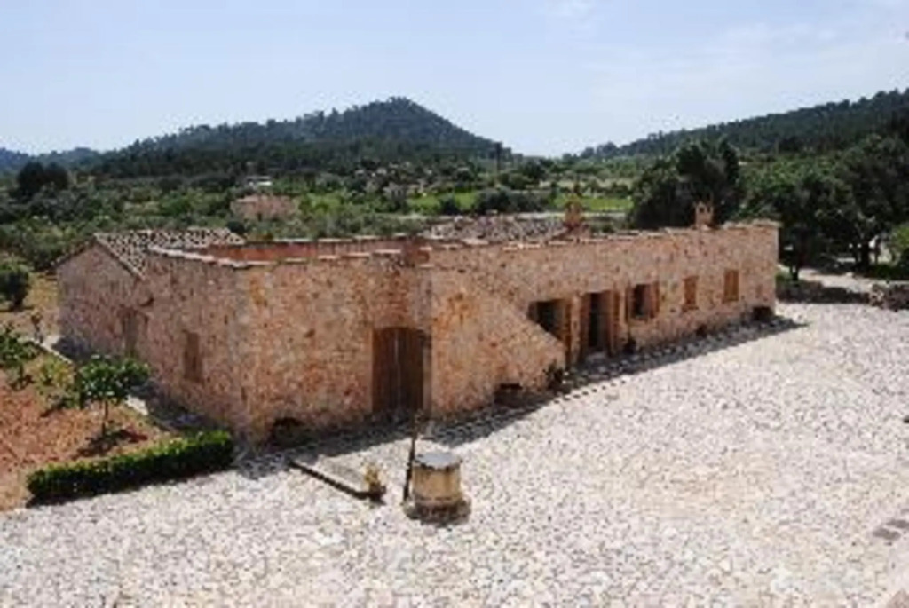 Hotel Rural Es Riquers