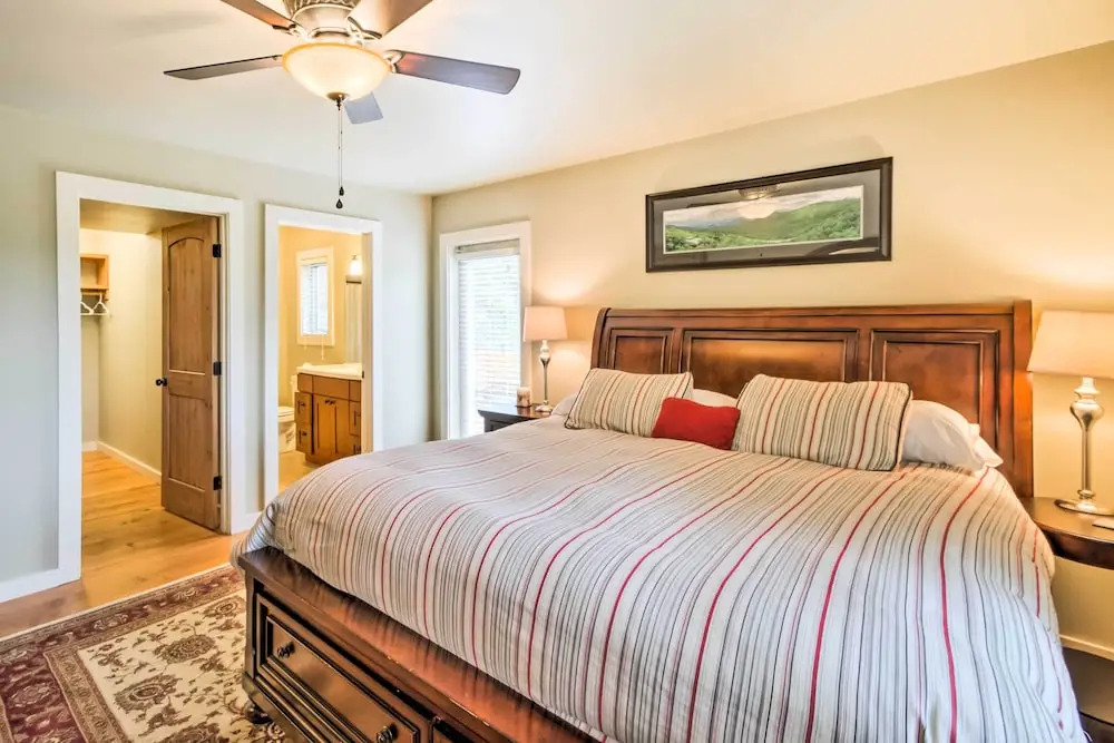 Mountain View Boone Home Close to Blue Ridge Pkwy!