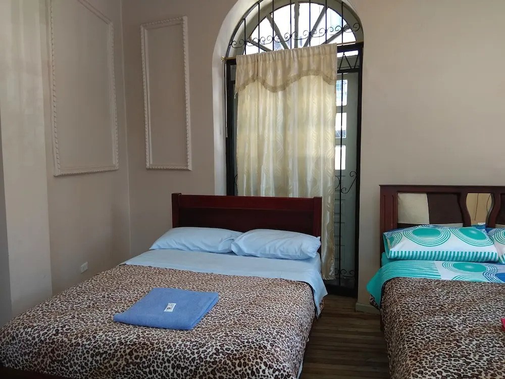 Hostal Mediodia