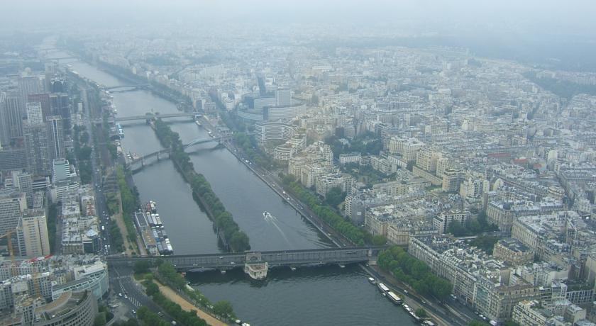 Peniche Tour Eiffel