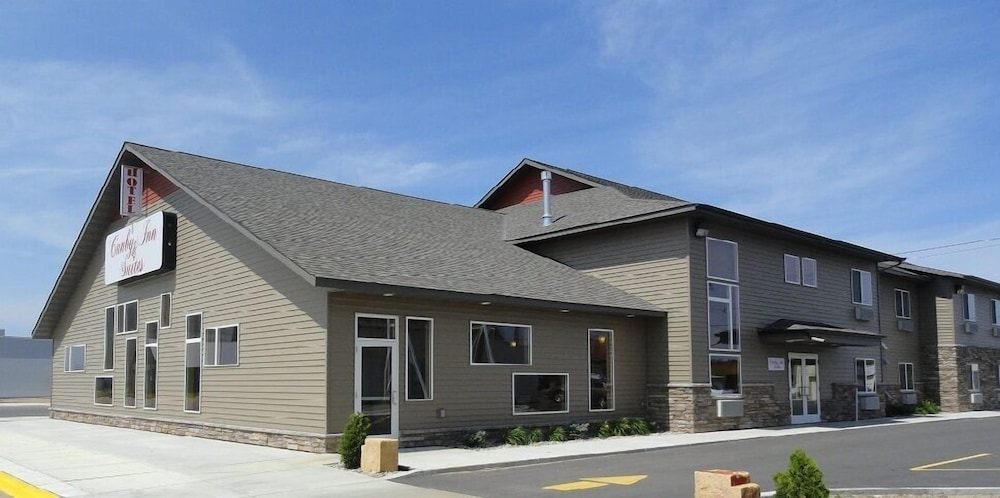 Canby Inn and Suites