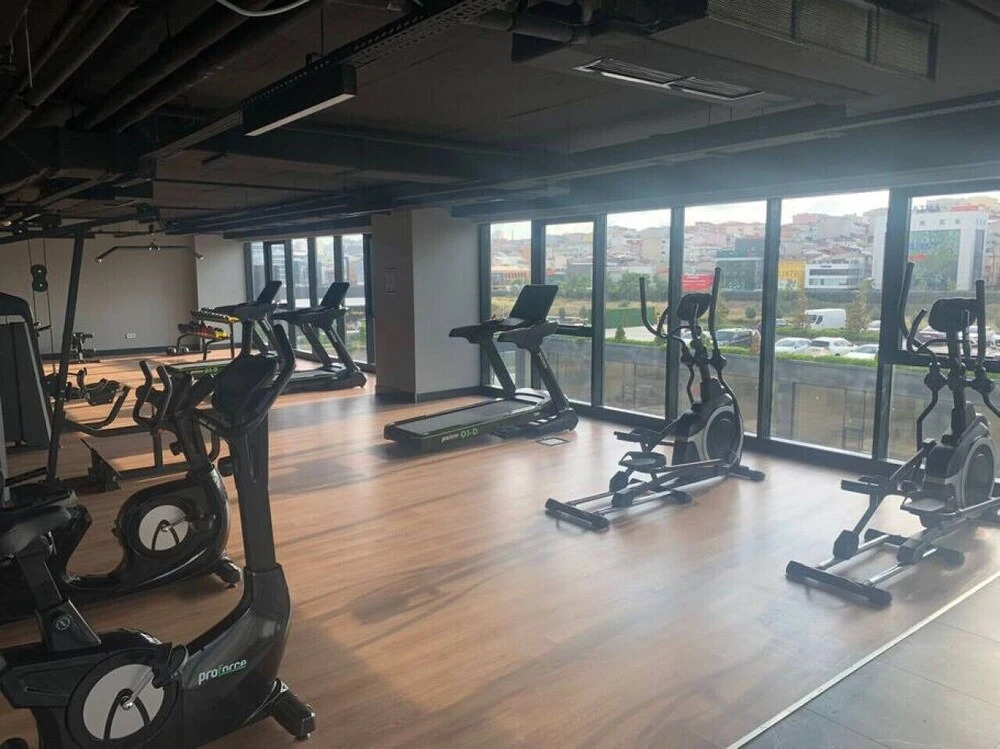 Brand-new 2 1 Apartment-near Mall of Istanbul