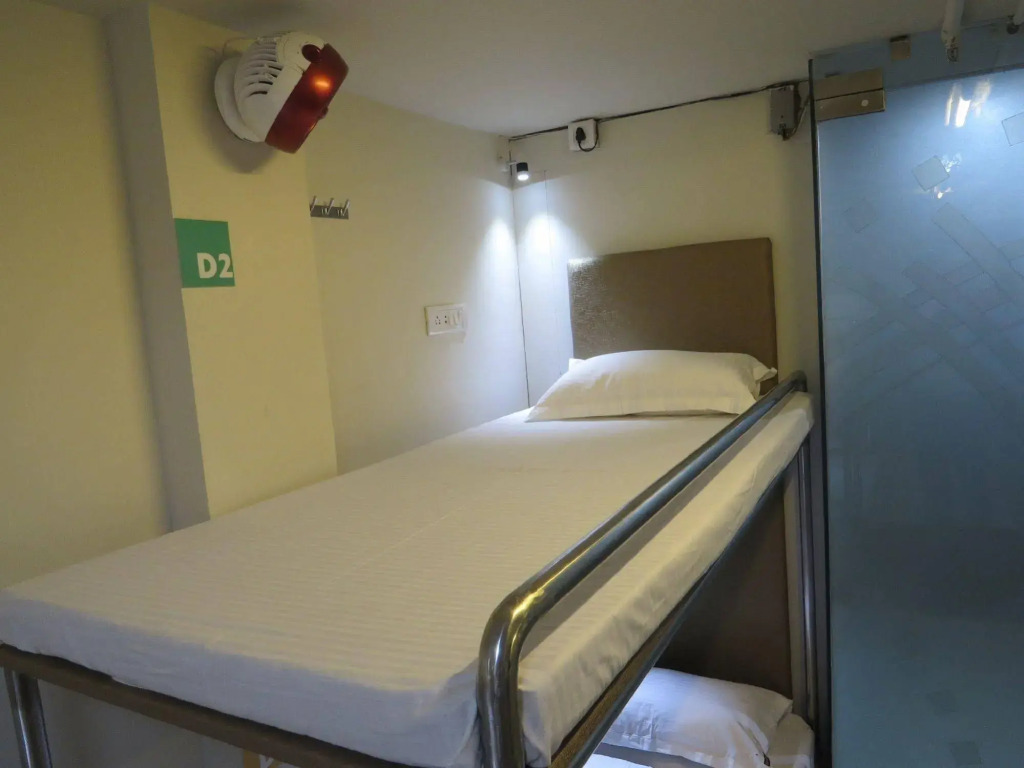 Smyle Inn - Best Budget Hotel near New Delhi Train Station