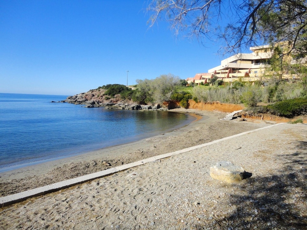 House With one Bedroom in Anavissos, With Enclosed Garden and Wifi