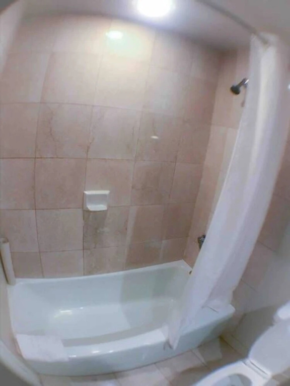 Luxurious Stay in Waikiki Steps to Waikiki Beach