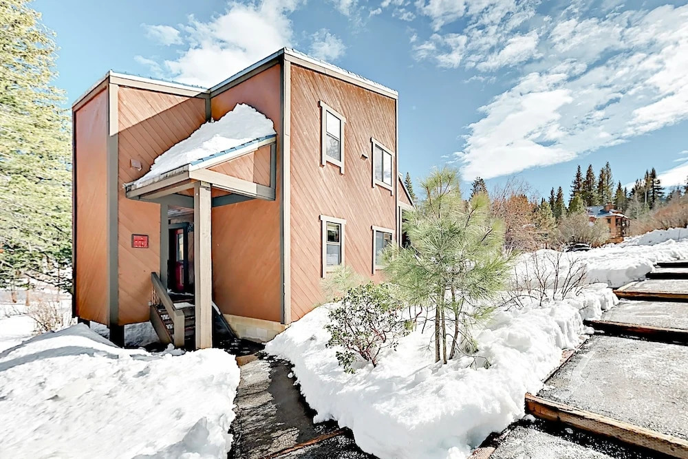 3026 Silver Strike Condo 2 Bedrooms 2 Bathrooms Condo