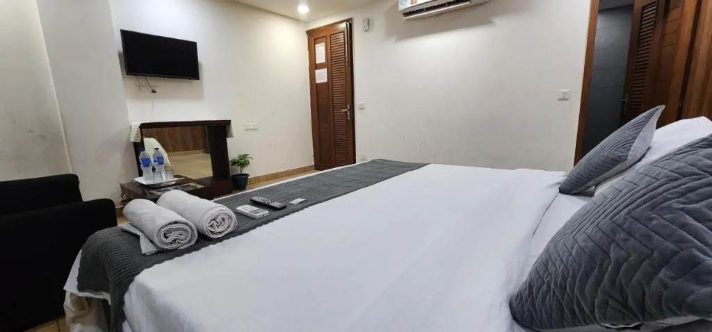 Mauryan Elite Hotel @ Devli Khanpur
