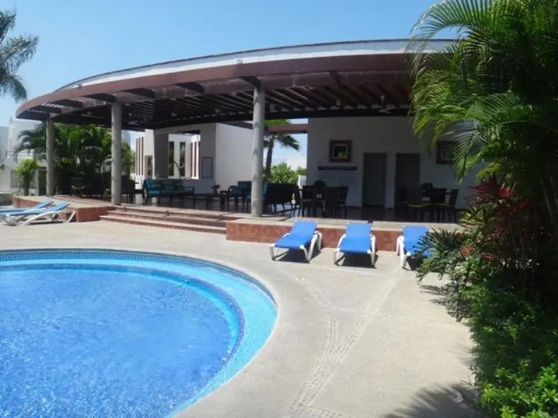 Casa las Nubes
