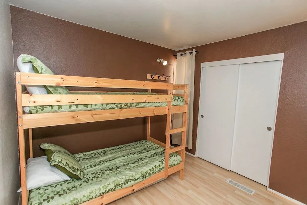 Boulder Creek-1412 by Big Bear Vacations