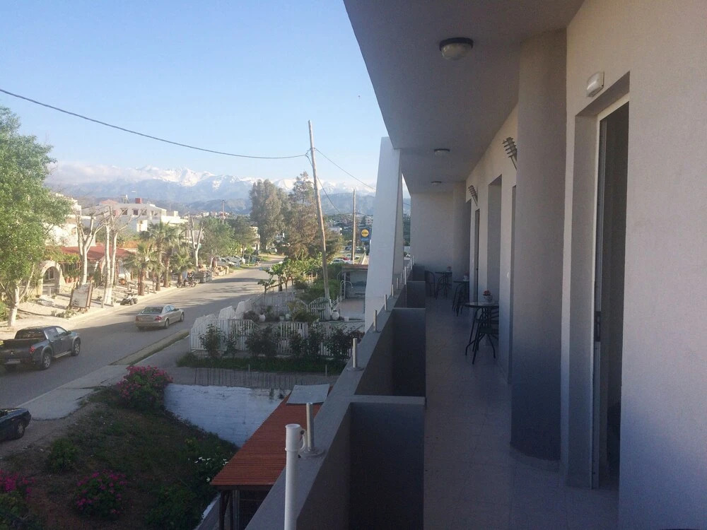 Posto Studio 3 Chania Crete 100m From the Beach