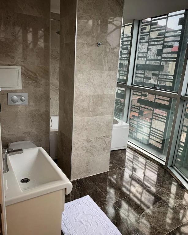 Royal Airport Hotel