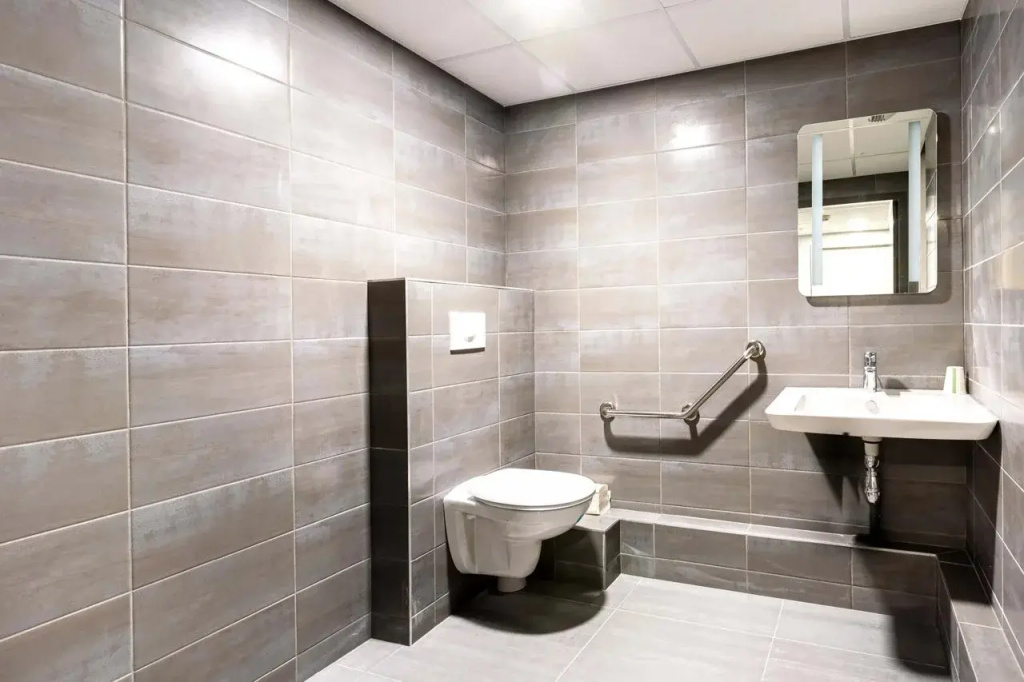 B&B HOTEL Angers Parc Expos