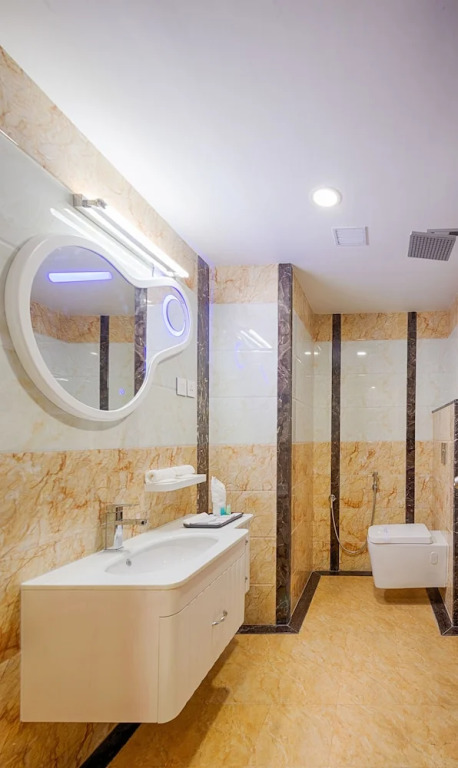 Hotel Lance International