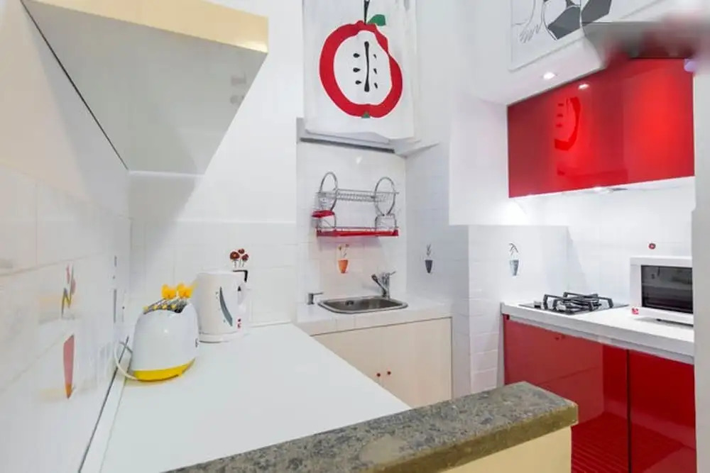Yellow and Reds Apartments