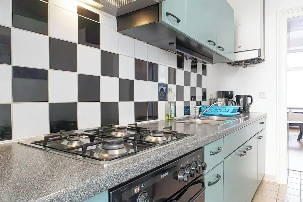 Cozy 2BR Apt Next to Vienna Vibrant Center