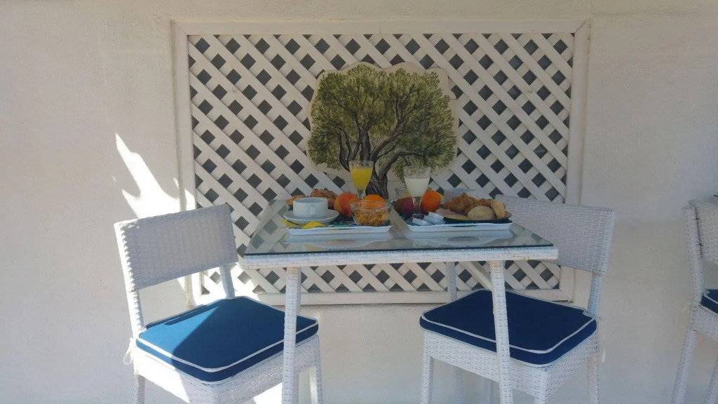 Lisbon Terrace Suites - Guest House