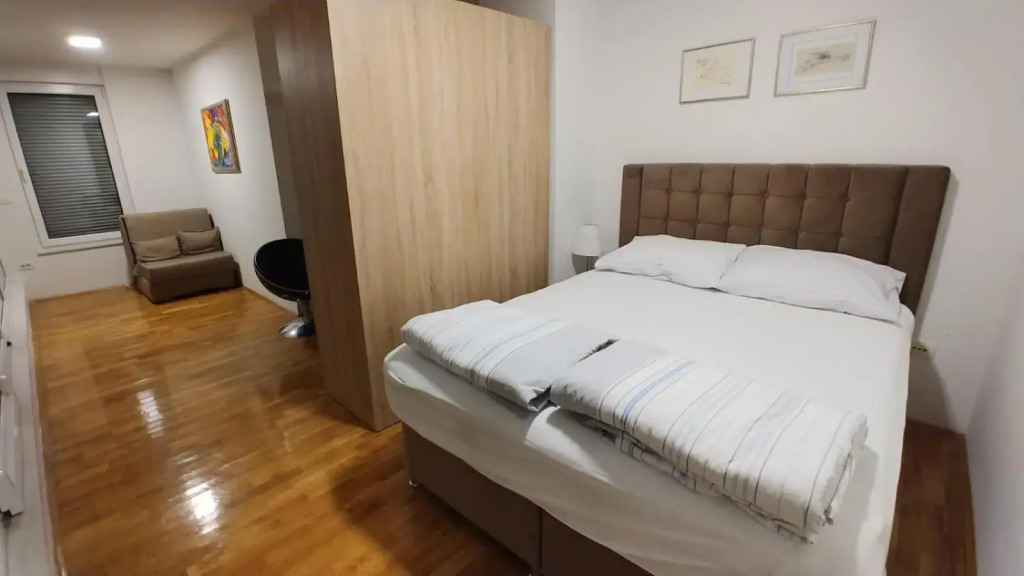 Apartments Aida