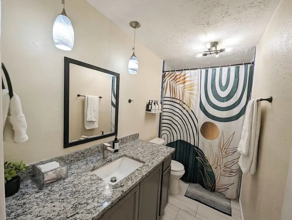 Vibrant Getaway Say Hello to the Best of Houston