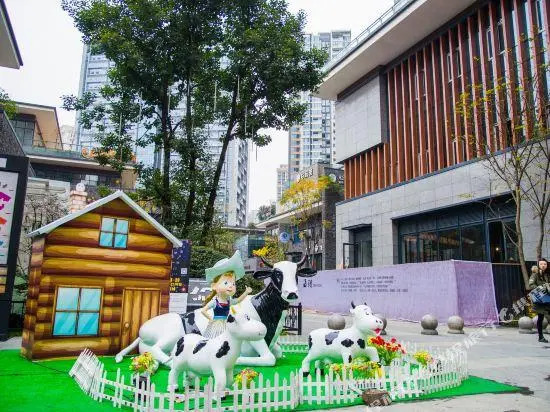 Mini More Hotel