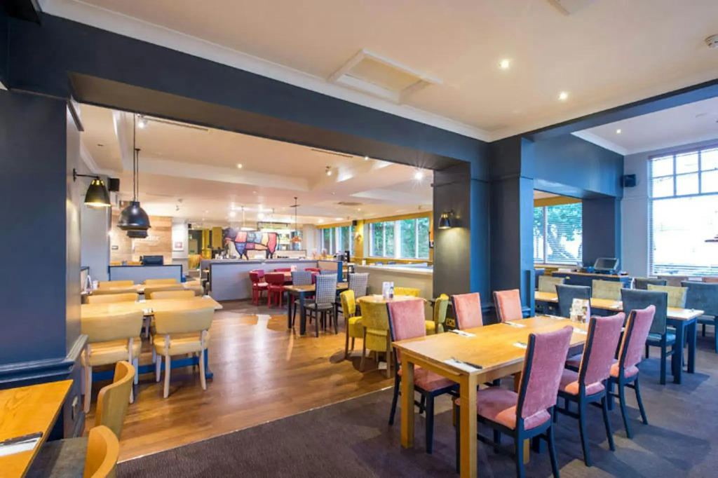 Premier Inn Liverpool - West Derby