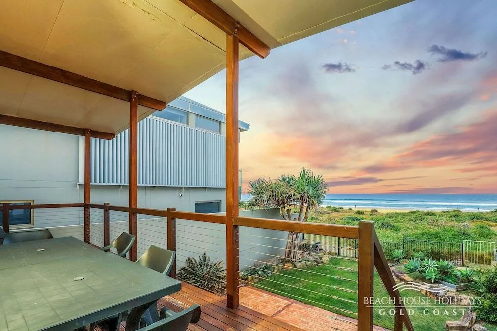 True Beachfront Family Holiday Home