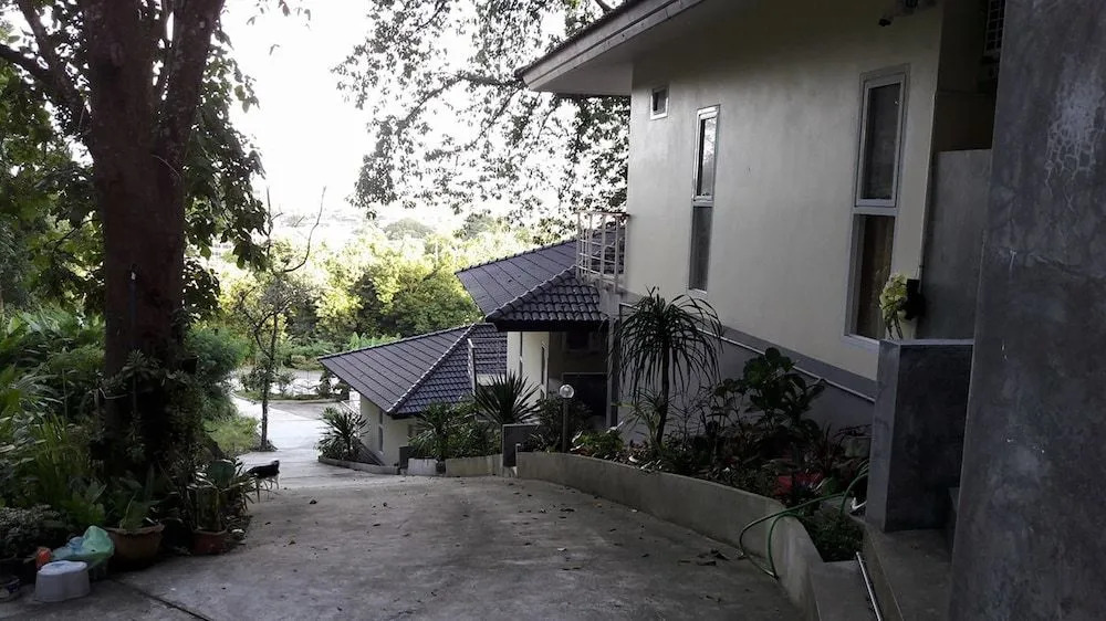Baan Khao Rang
