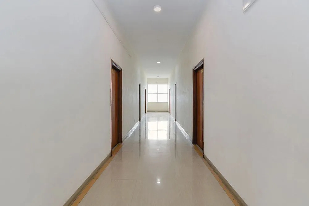 OYO 23626 Country Club Pune