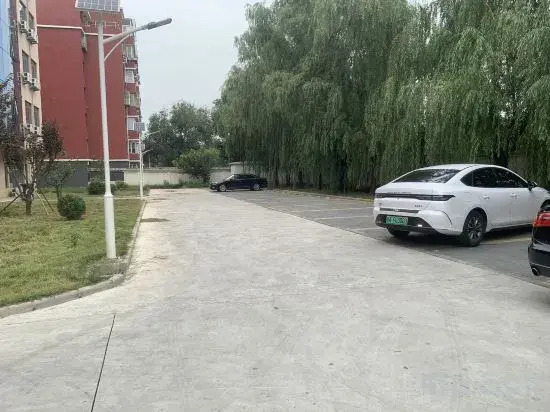 GELI Hotel (Beijing Huojian Wanyuan Station)
