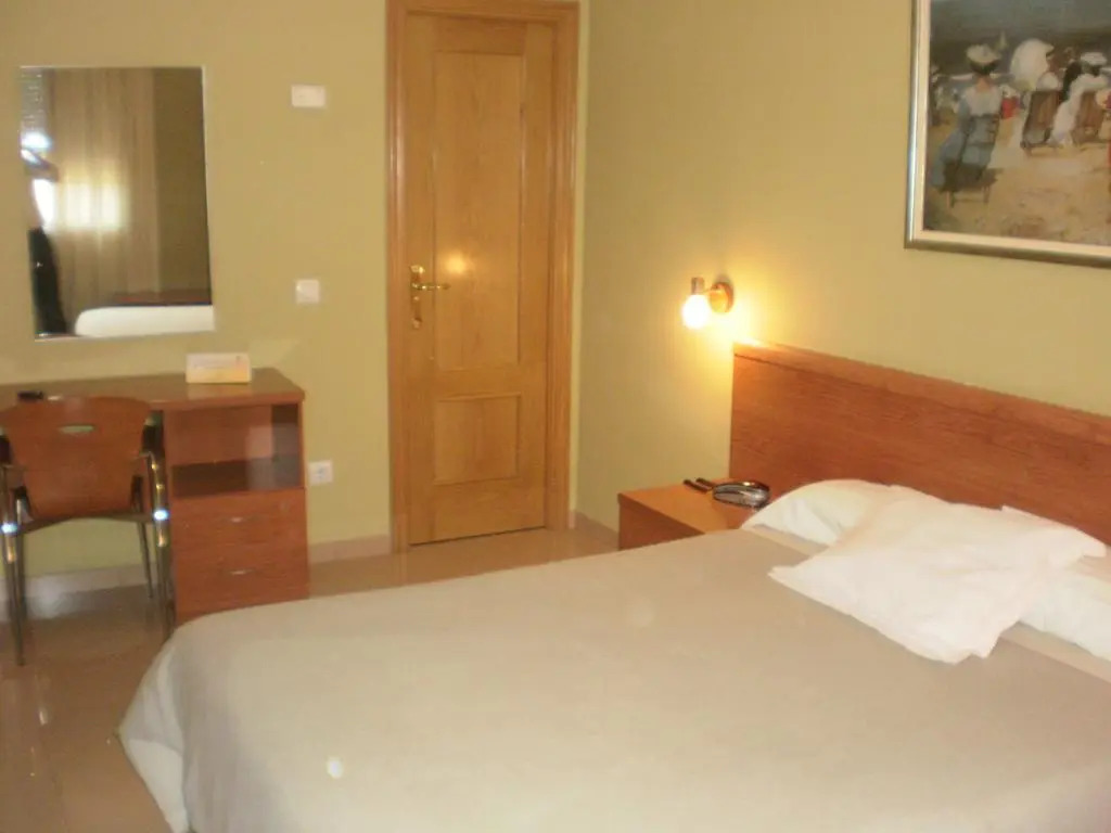 Hotel Dora