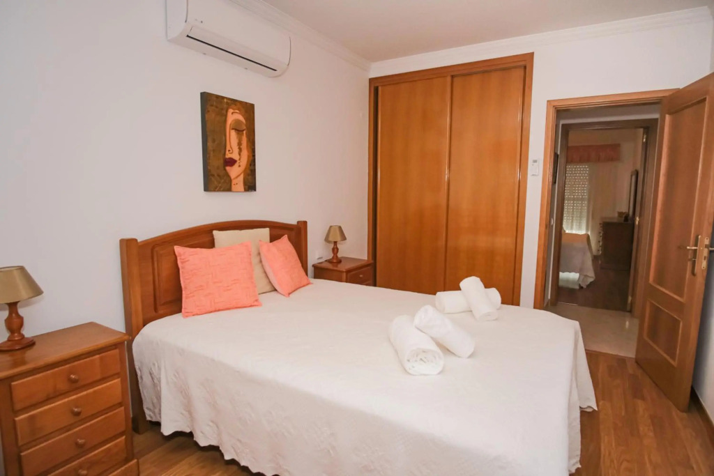Apartamento T2 em condomínio fechado.