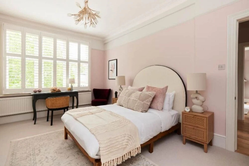 The Ealing Space - Classy 5BDR House with Garden and Parking