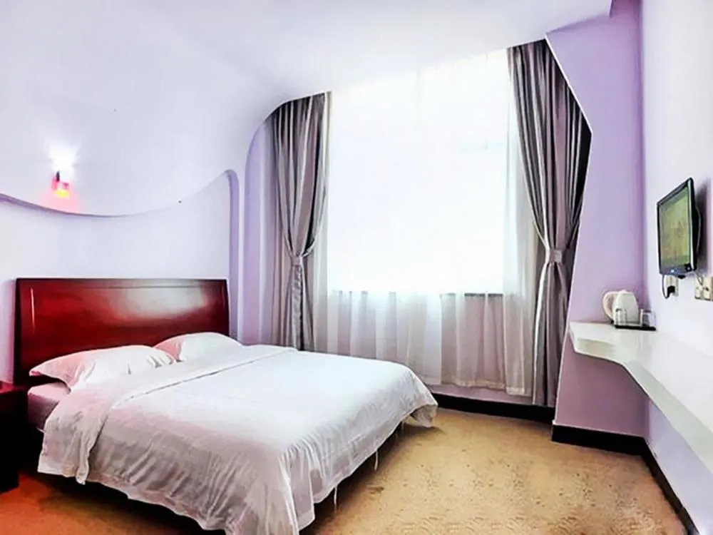 Pianyi Chain Hotel