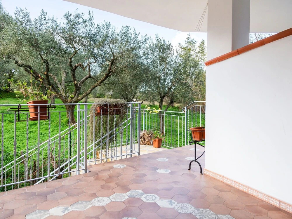Pleasant Holiday Home in Tropea with Sea Beach Nearby