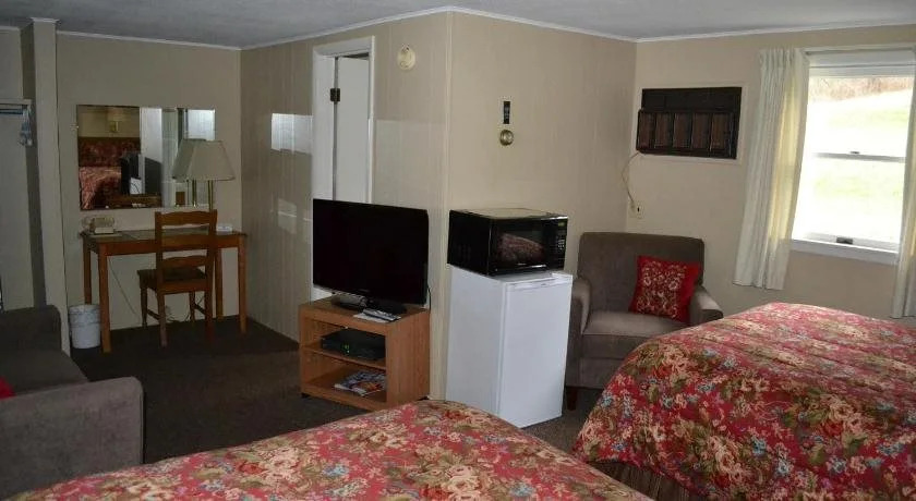 Twin City Motel
