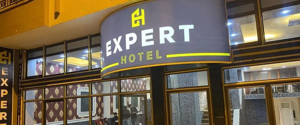 Expert Otel