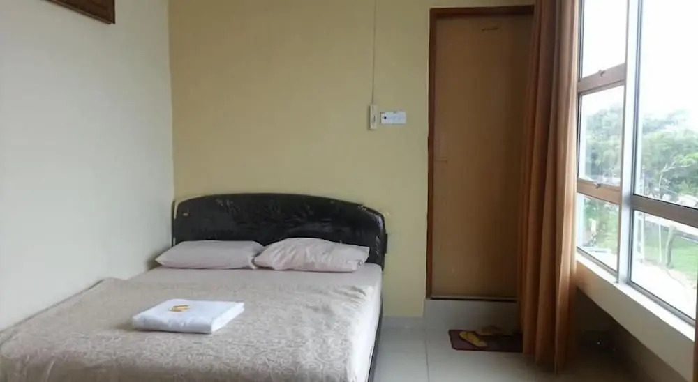 Casavilla Travellers Lodge
