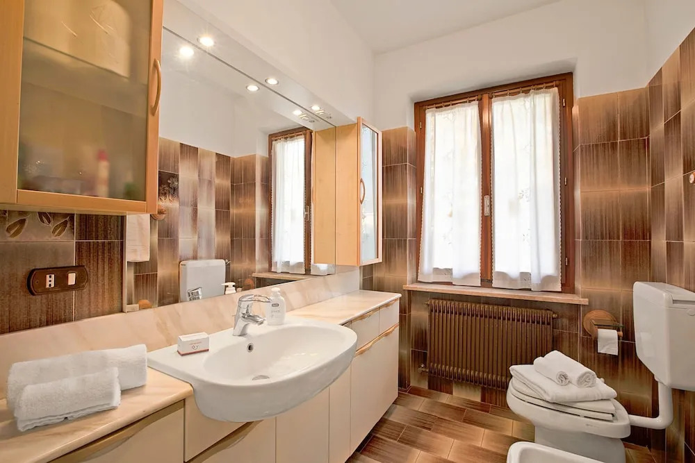 Albatros in Dro With 2 Bedrooms and 1 Bathrooms