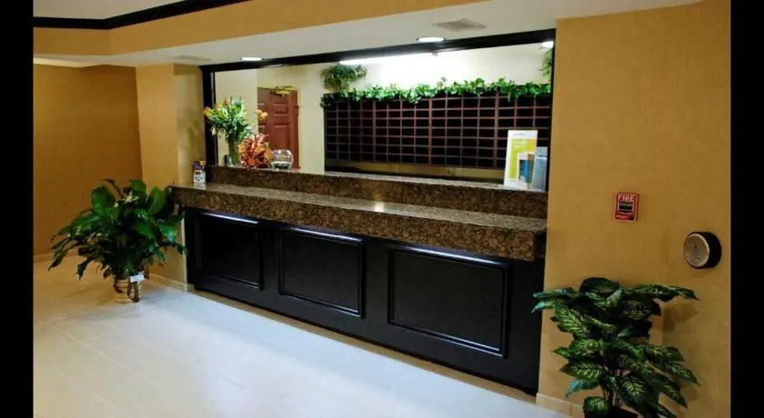 Suburban Extended Stay Coralville