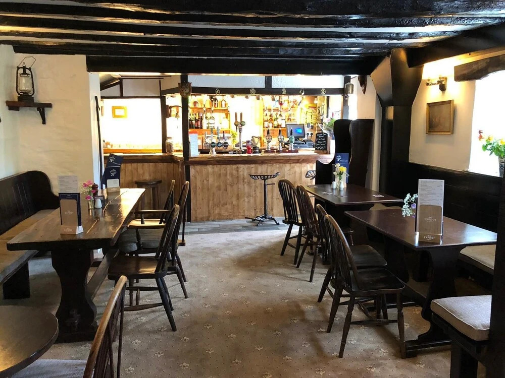 Royal Oak Inn