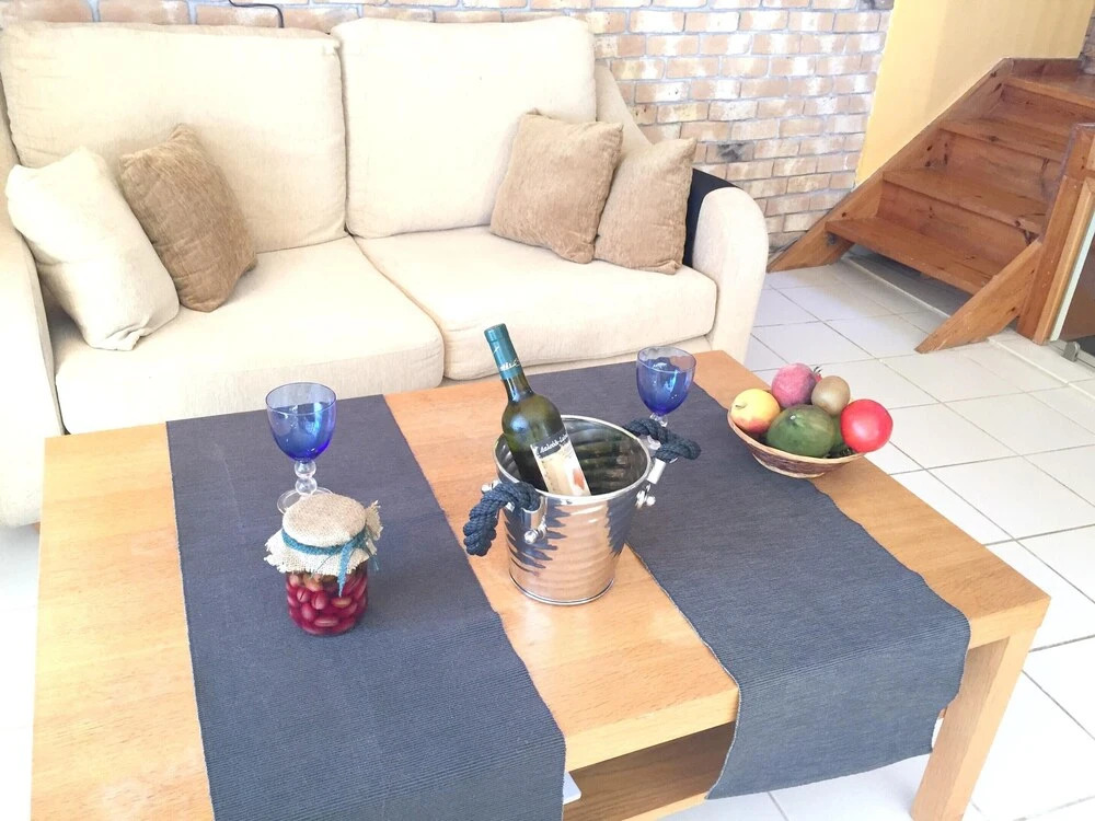 Apartment With 2 Bedrooms in , With Wonderful sea View, Enclosed Garden and Wifi Near the Beach